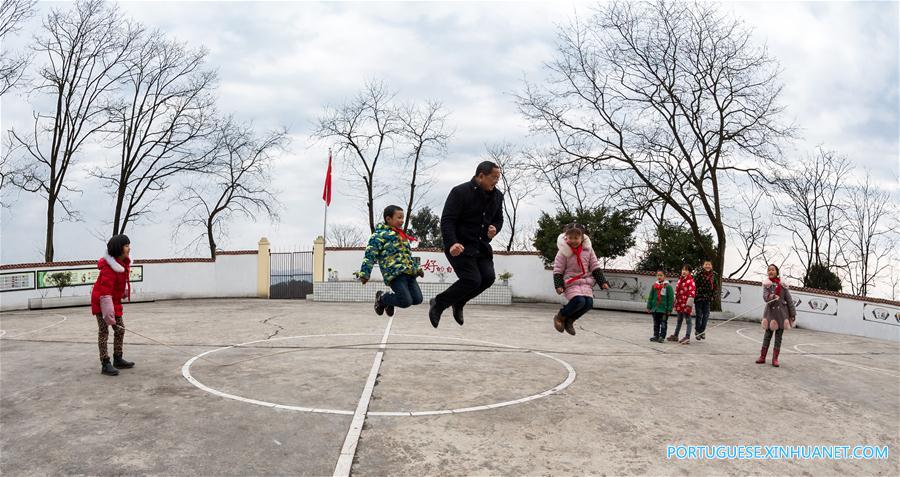 Começa o novo semestre letivo nas escolas chinesas