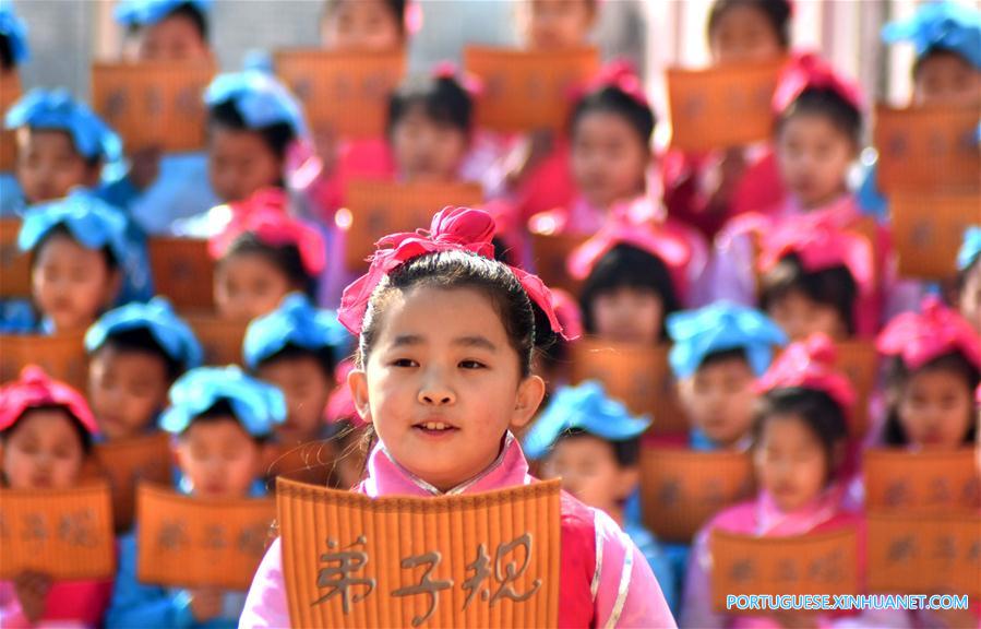 Começa o novo semestre letivo nas escolas chinesas