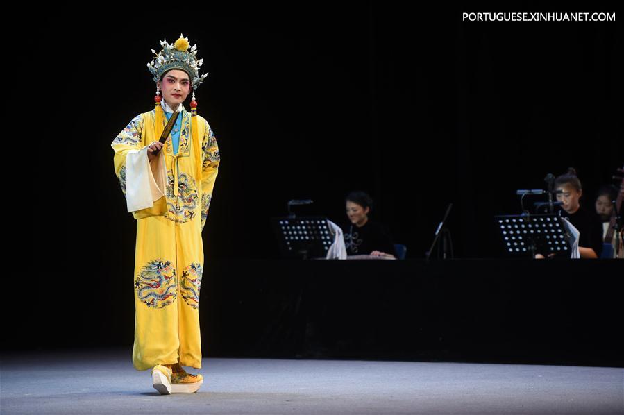 Prêmio Narciso da ópera de Fujian é realizado em Fuzhou, no sudeste da China