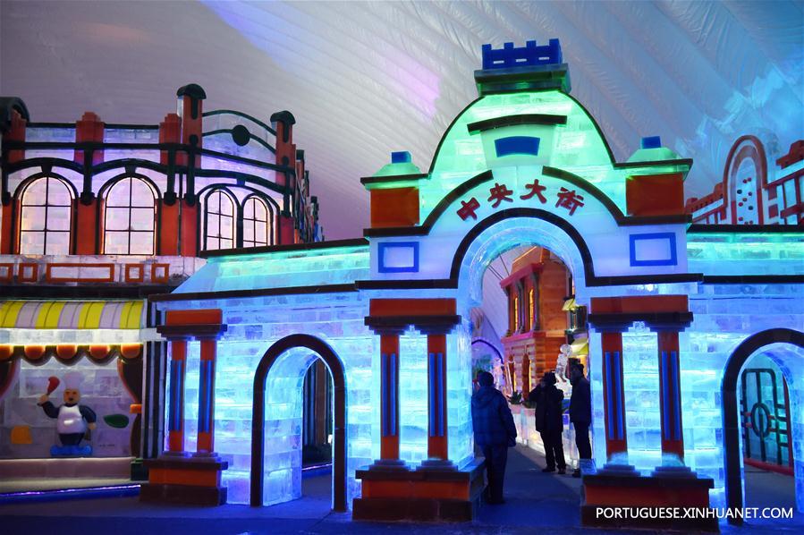 Parque Temático Mundo de Gelo e Neve abre em Harbin