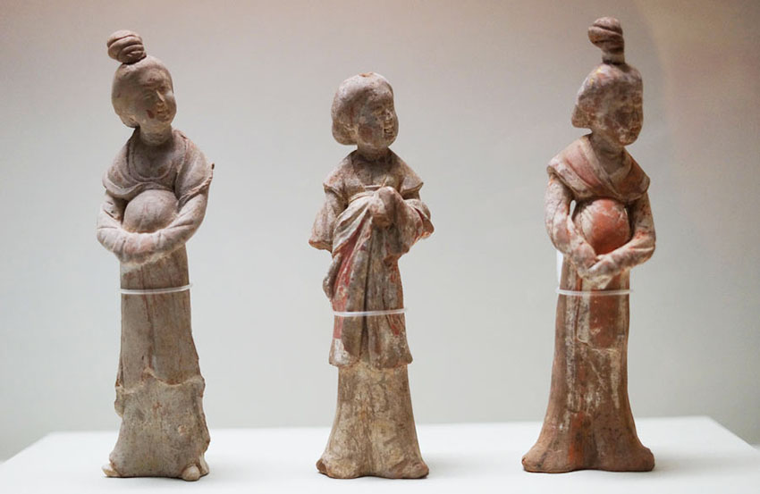 Estatuetas de cerâmica revivem vida de mulheres chinesas na antiguidade