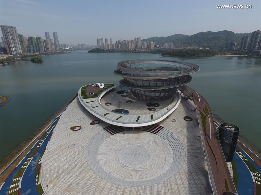 Plataforma panorâmica em espiral se torna novo marco de Changsha