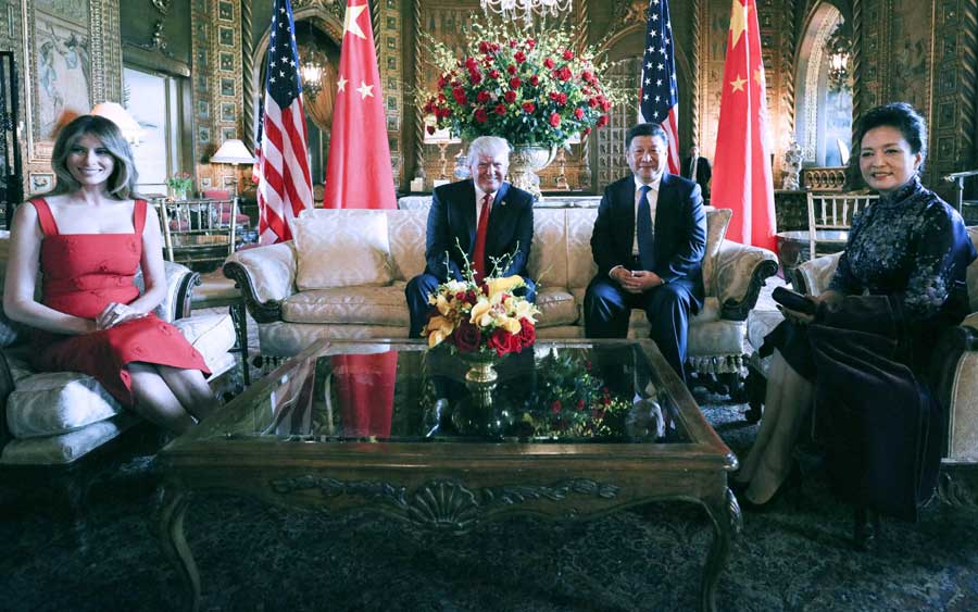 Trump recebe presidente chinês na residência de Mar-a-Lago