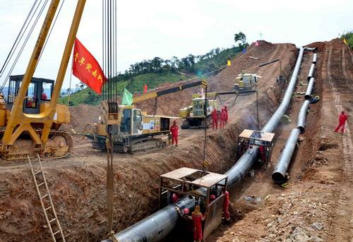 China firma acordo com Mianmar sobre oleoduto