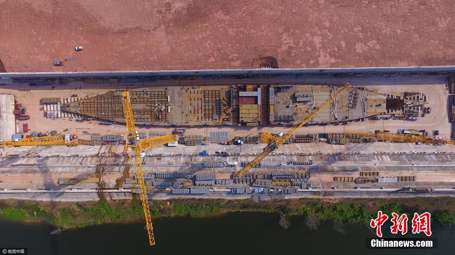 China constrói réplica do Titanic em escala real