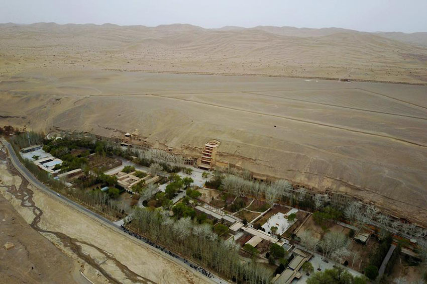 Iniciativa do Cinturão e Rota impulsiona turismo em Dunhuang