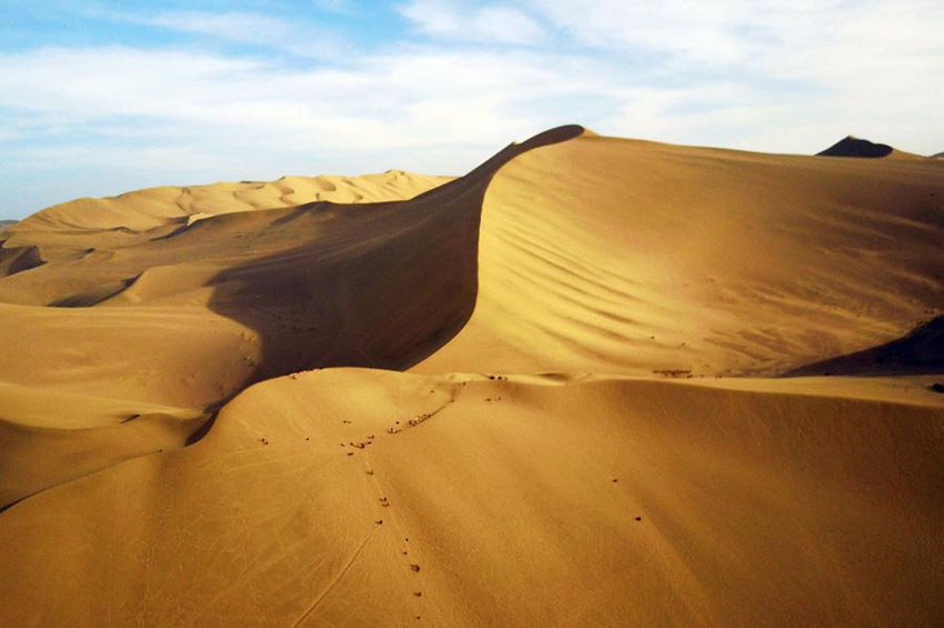 Iniciativa do Cinturão e Rota impulsiona turismo em Dunhuang