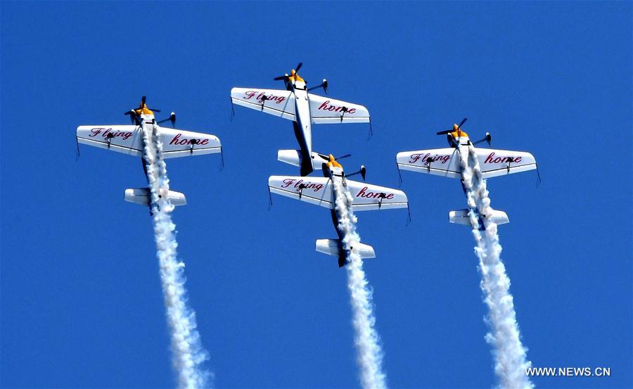 Airshow Zhengzhou 2017 arranca em Henan