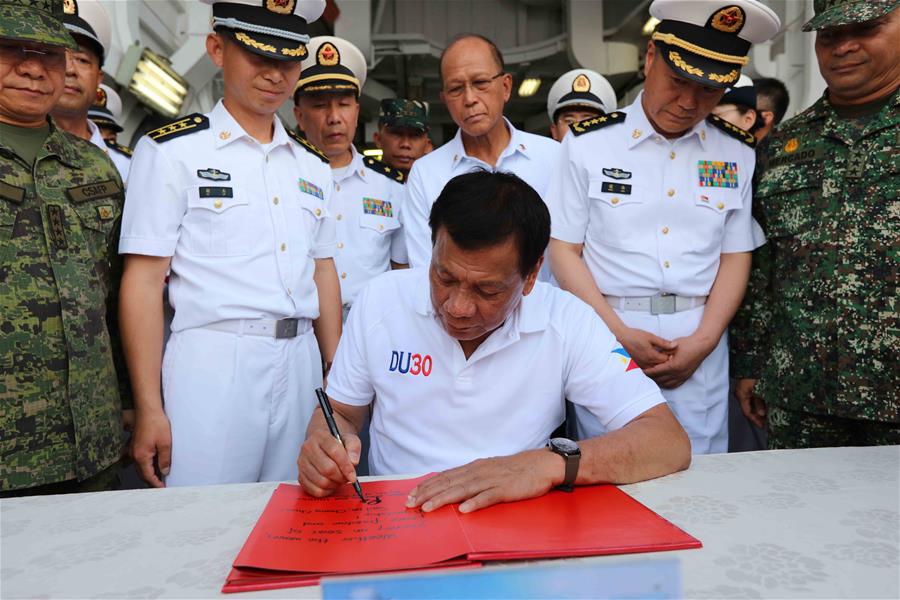 Duterte: Filipinas disponíveis para realização de exercícios militares conjuntos com a China