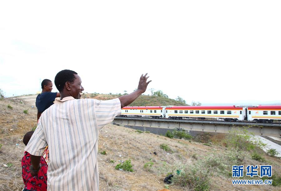 Projeto chinês em destaque: linha ferroviária Mombaça-Nairobi