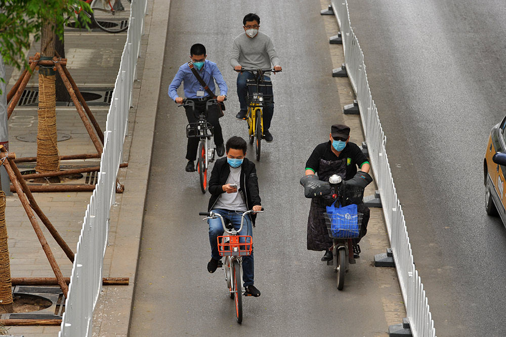 Beijing emite alerta azul para tempestade de areia