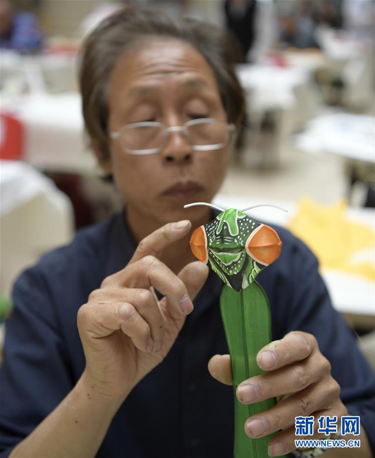 Competição nacional de papagaios de papel realizada em Hebei