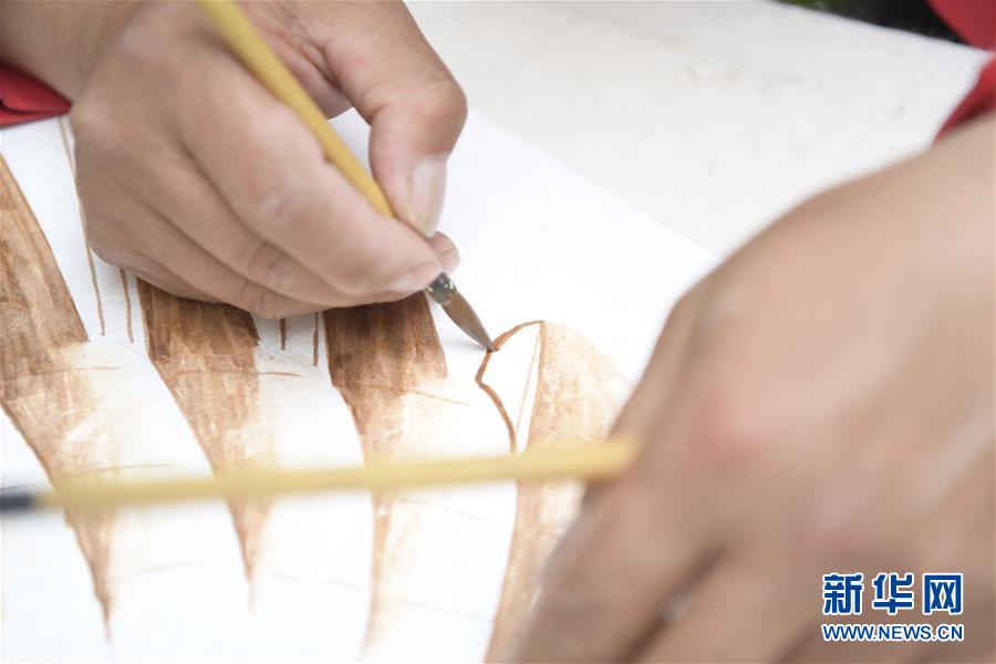 Competição nacional de papagaios de papel realizada em Hebei