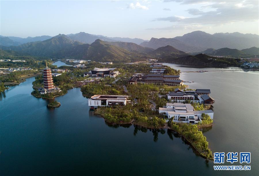 Vista aérea do lago Yanqi em Beijing