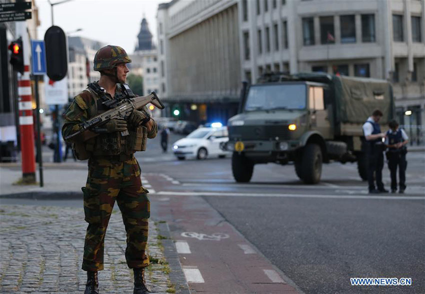 Estação central de Bruxelas evacuada após explosão