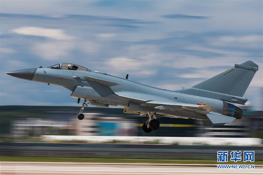 Caça J-10B participará dos Jogos Mundiais Militares 2017