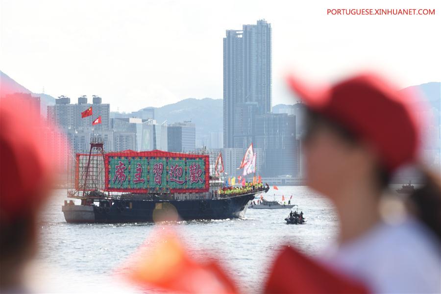 Desfile de barcos pesqueiros celebra 20º aniversário da RAEHK