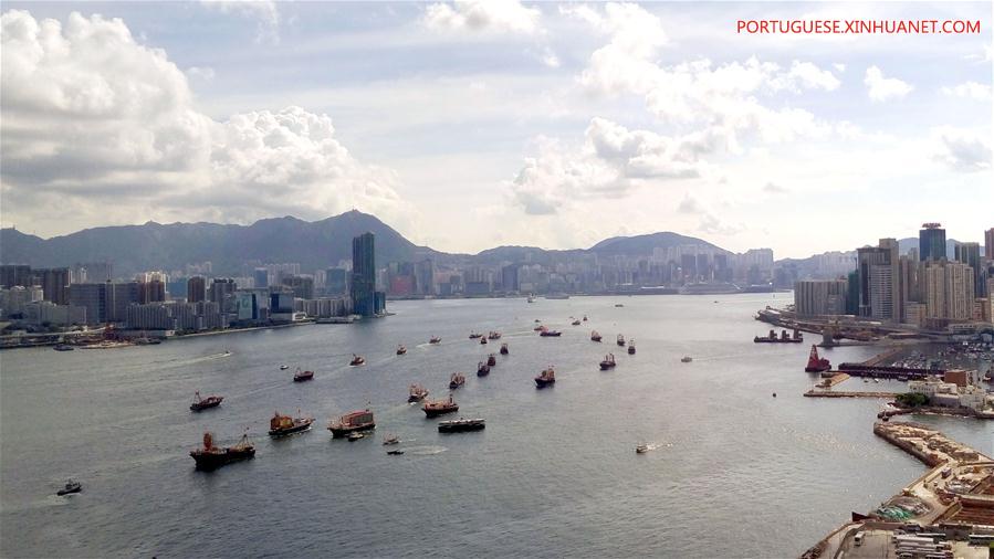 Desfile de barcos pesqueiros celebra 20º aniversário da RAEHK