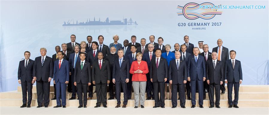 Xi pede ao G20 que defenda economia mundial aberta e fomente novos motores de crescimento