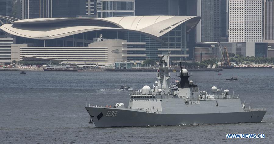 Porta-aviões Liaoning deixa Hong Kong após visita de cinco dias