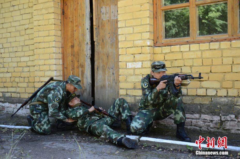 China e Bielorrússia realizam exercício antiterrorista conjunto