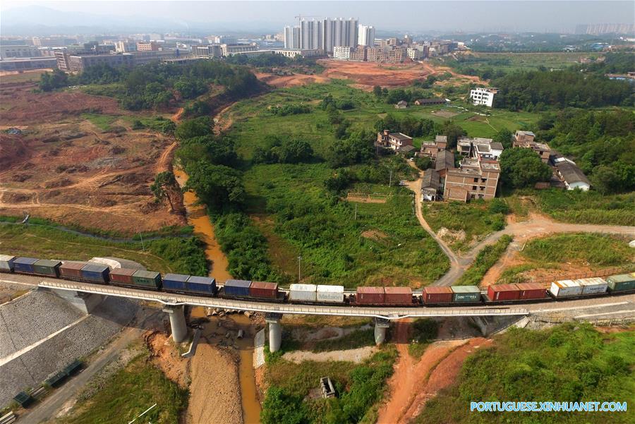 Serviço de trem de carga é lançado entre Ganzhou e Cazaquistão