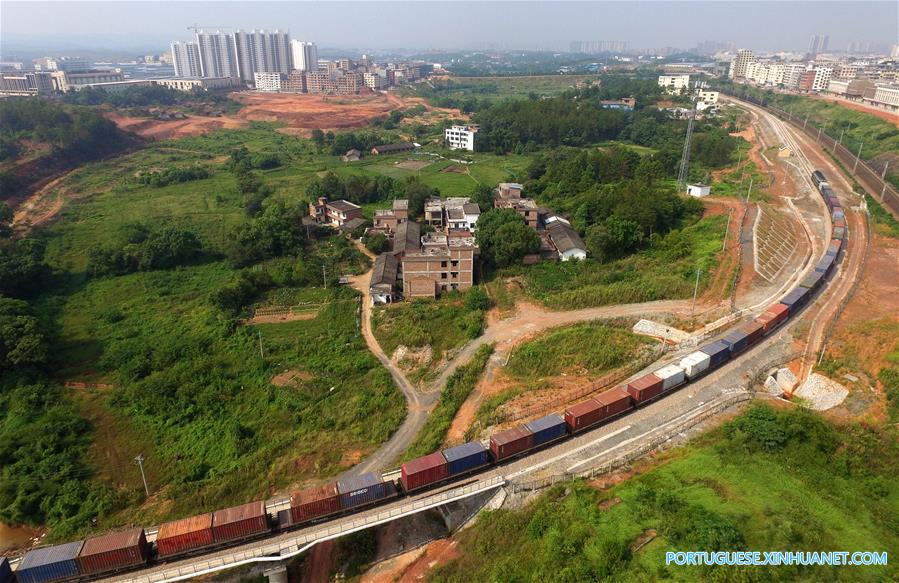 Serviço de trem de carga é lançado entre Ganzhou e Cazaquistão