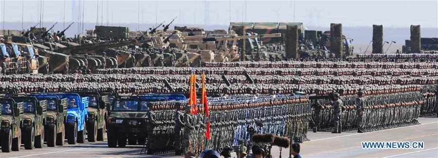 China realiza primeiro desfile pelo Dia do Exército