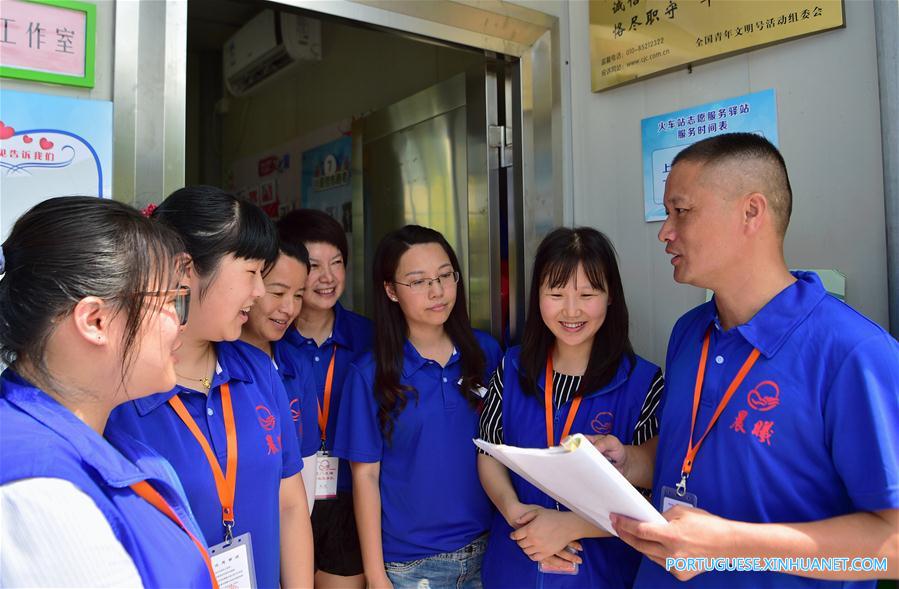 Xiamen abre estações de serviços voluntários para saudar a próxima Cúpula do BRICS
