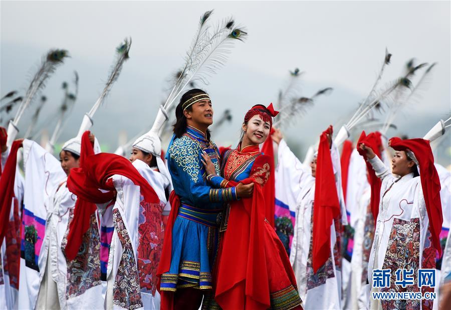 China marca 70º aniversário da Região Autônoma da Mongólia Interior