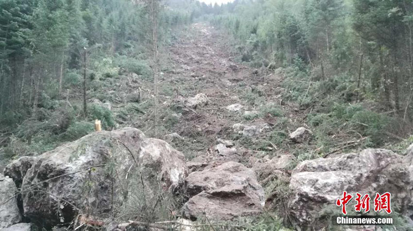 Forte terremoto no sudoeste da China deixa pelo menos 13 mortos e 175 feridos