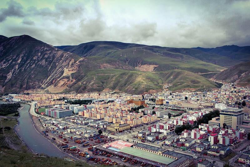 Distrito de Yushu recuperado do terremoto devastador de 2010