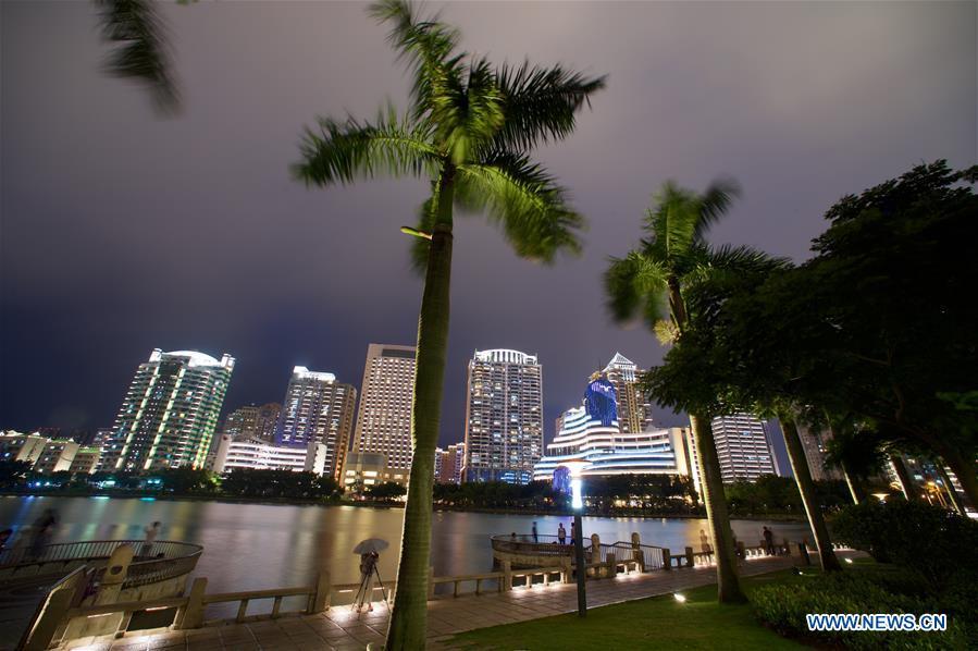 Galeria: vista noturna de Xiamen, cidade anfitriã da cúpula dos BRICS 2017