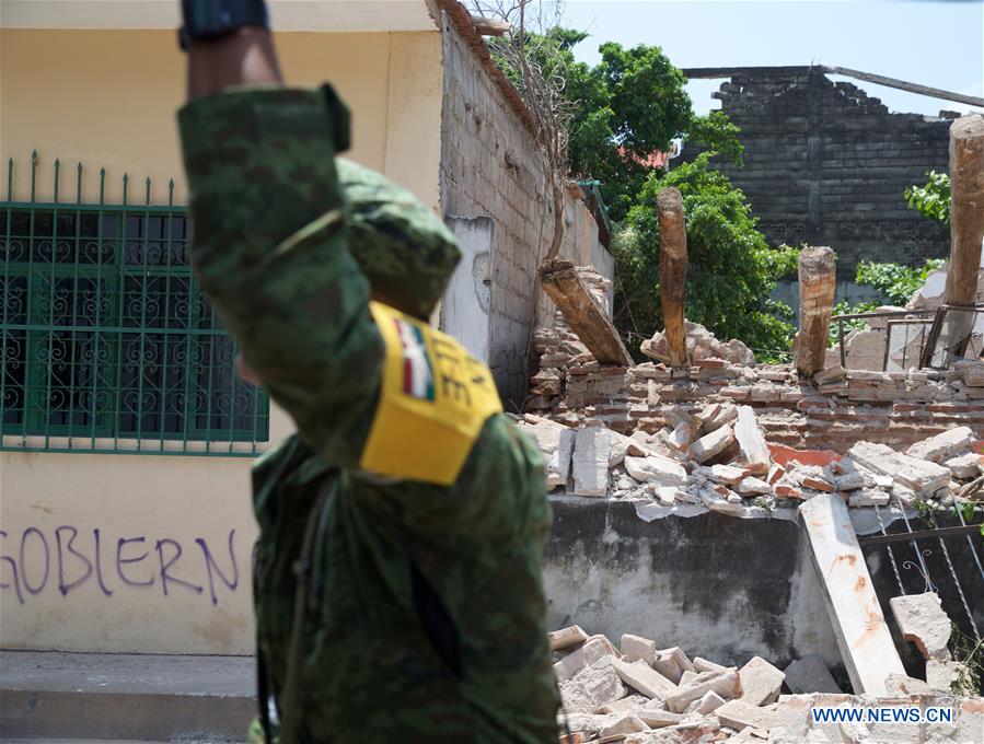 Número de vítimas mortais de terremoto no México sobe para 90