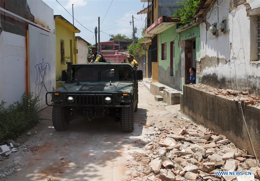 Número de vítimas mortais de terremoto no México sobe para 90