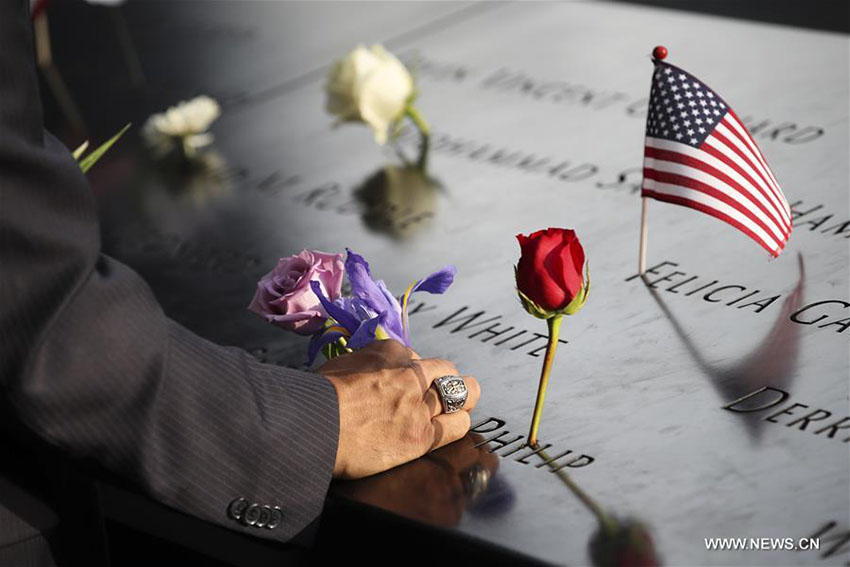 Homenagens prestadas às vítimas do ataque 11 de setembro em Nova Iorque