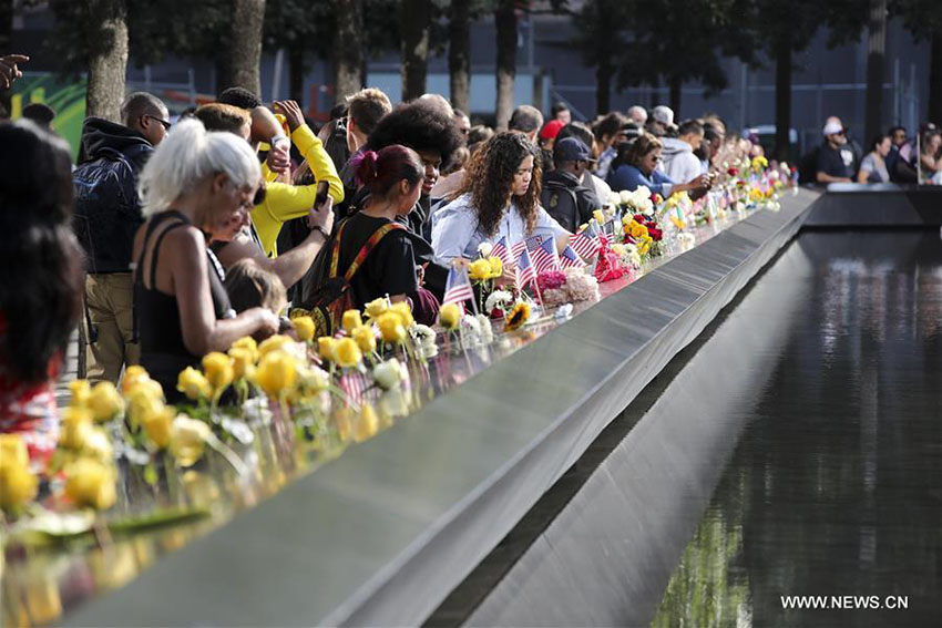 Homenagens prestadas às vítimas do ataque 11 de setembro em Nova Iorque