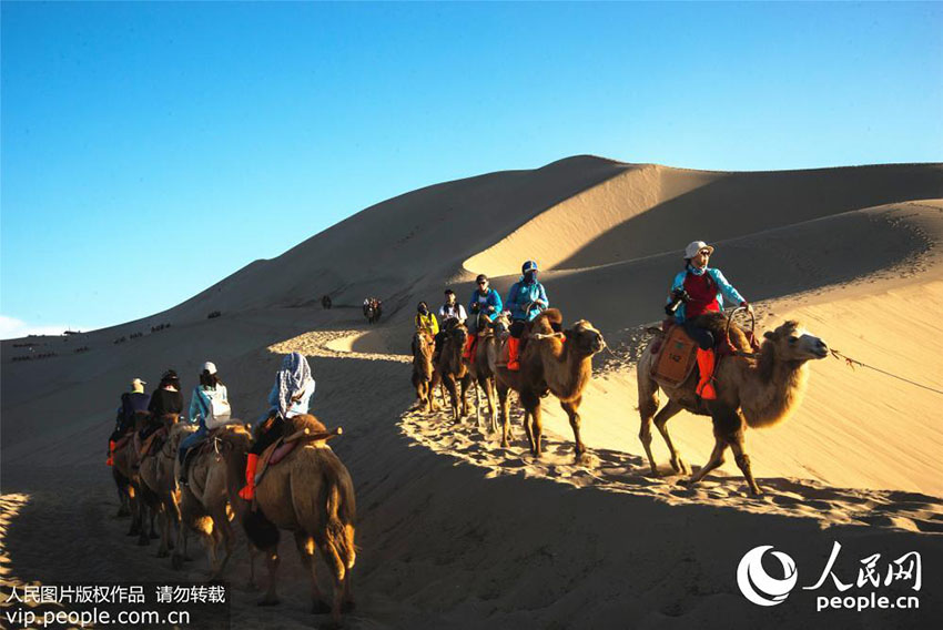 Galeria: Paisagem do deserto em Dunhuang