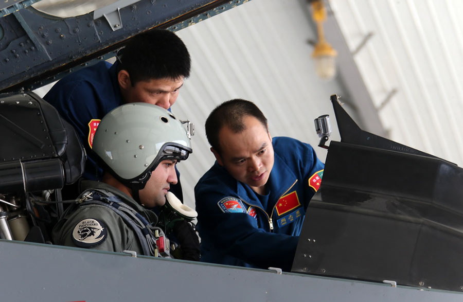 China e Paquistão realizam exercício aéreo conjunto