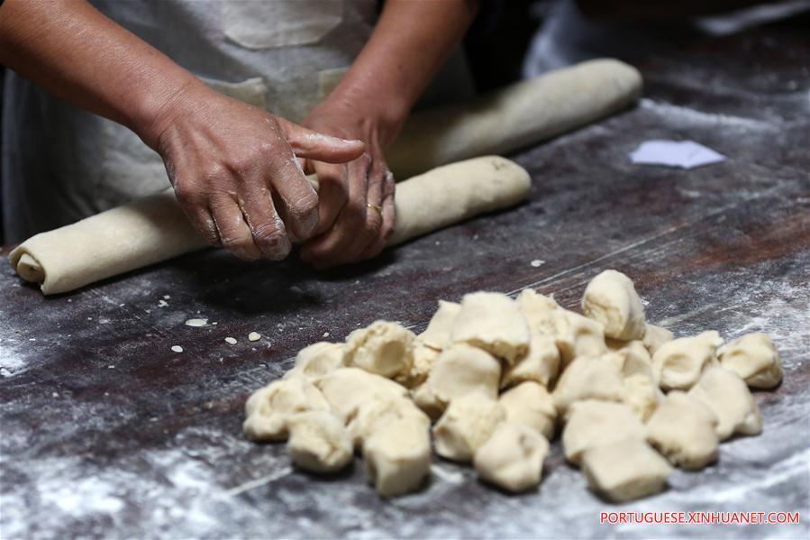 Bolinhos da lua com características tradicionais de Anhui