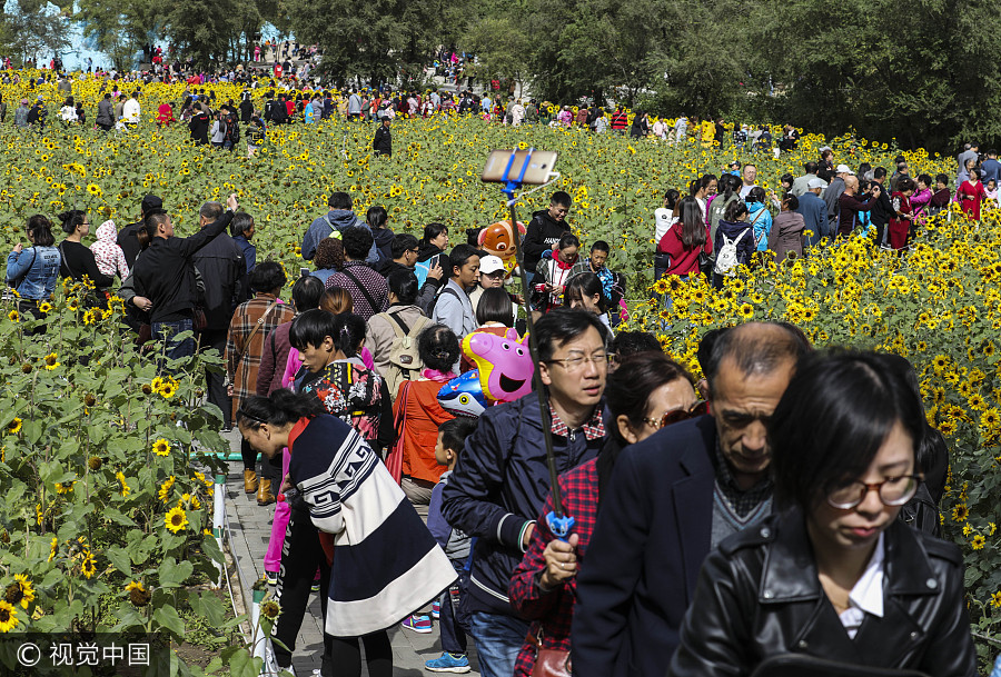 China registra 705 milhões de viagens durante feriadão
