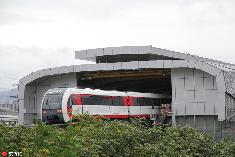 Trem de levitação magnética realiza teste em condições atmosféricas adversas