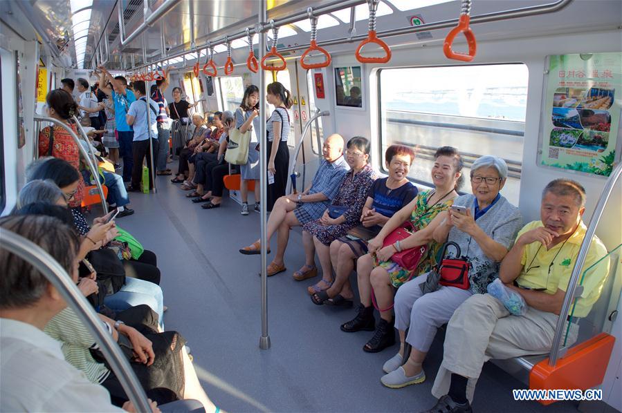 Metrô com vista para o mar completa fase de teste em Xiamen