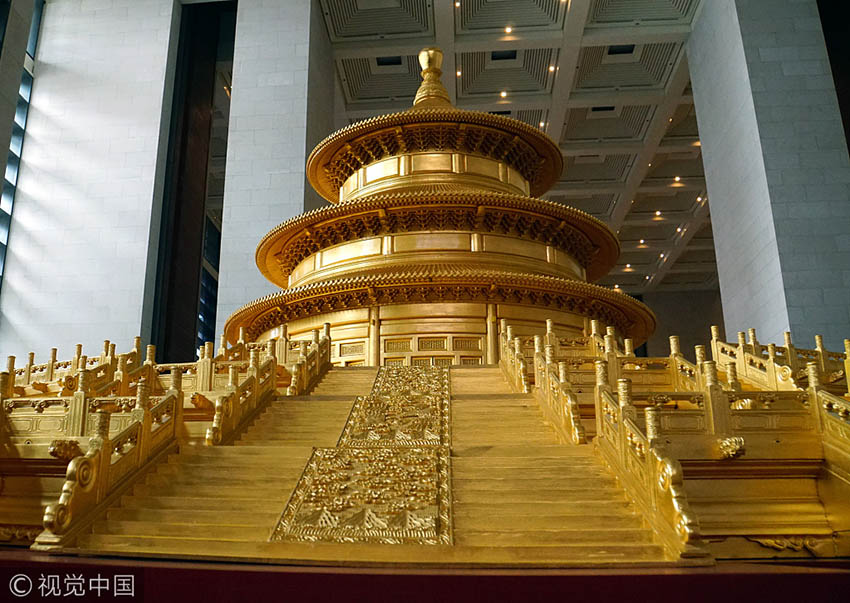 Modelo do Templo do Céu exibido no Museu Nacional