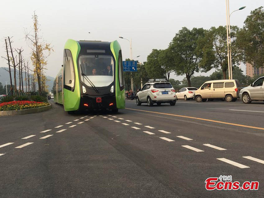 Hunan acolhe teste de ônibus inteligente