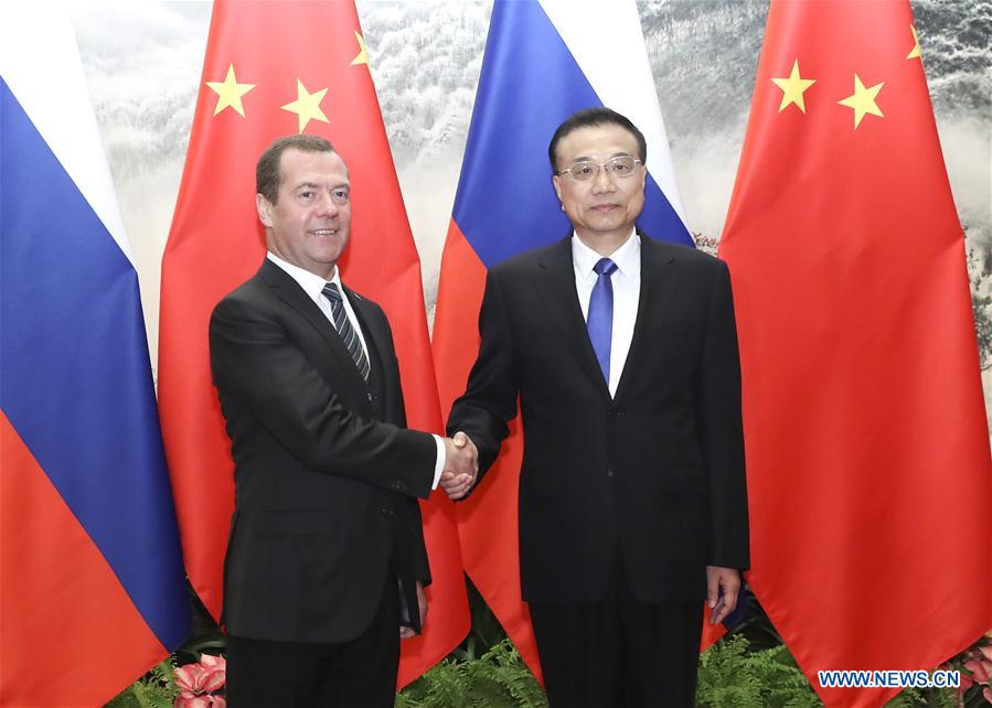 China e Rússia expandem cooperação com assinatura de 20 acordos bilaterais