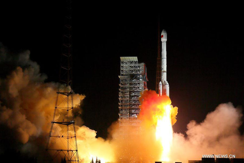 China lança dois satélites de navegação BeiDou-3 via foguete transportador