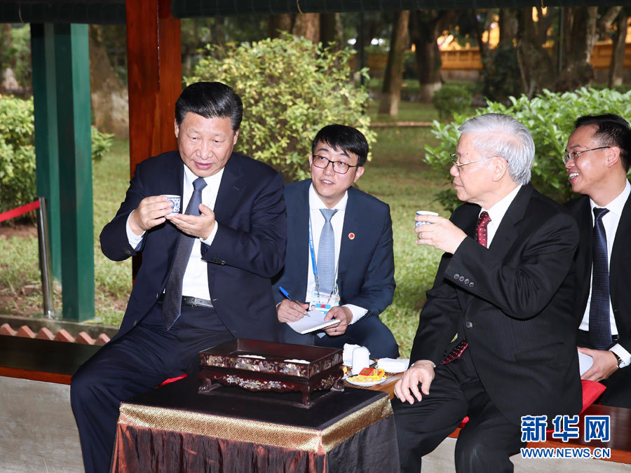 Presidente chinês elogia laços sólidos entre China e Vietnã