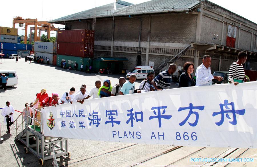 Navio-hospital naval chinês chega à Tanzânia