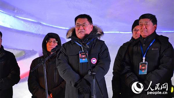 Festival Internacional de Gelo e Neve de Arxan é inaugurado na Mongólia Interior